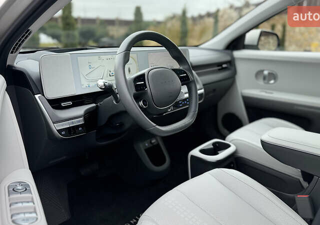 Сірий Хендай Ioniq 5, об'ємом двигуна 0 л та пробігом 16 тис. км за 28555 $, фото 35 на Automoto.ua