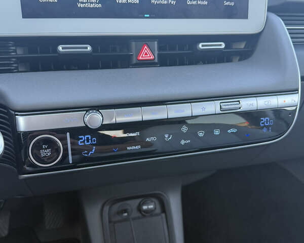 Серый Хендай Ioniq 5, объемом двигателя 0 л и пробегом 21 тыс. км за 32300 $, фото 31 на Automoto.ua