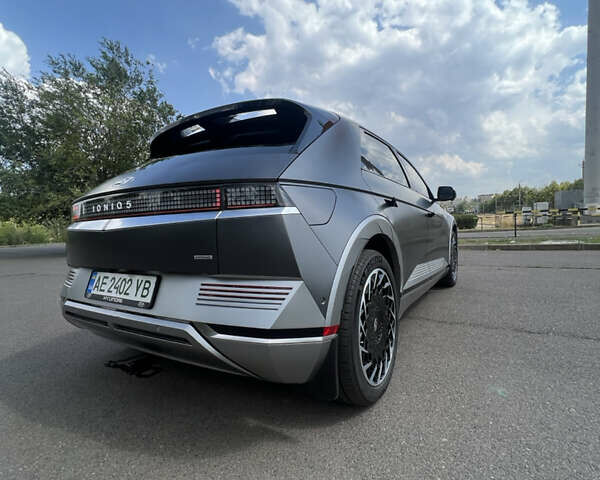 Сірий Хендай Ioniq 5, об'ємом двигуна 0 л та пробігом 13 тис. км за 33500 $, фото 8 на Automoto.ua