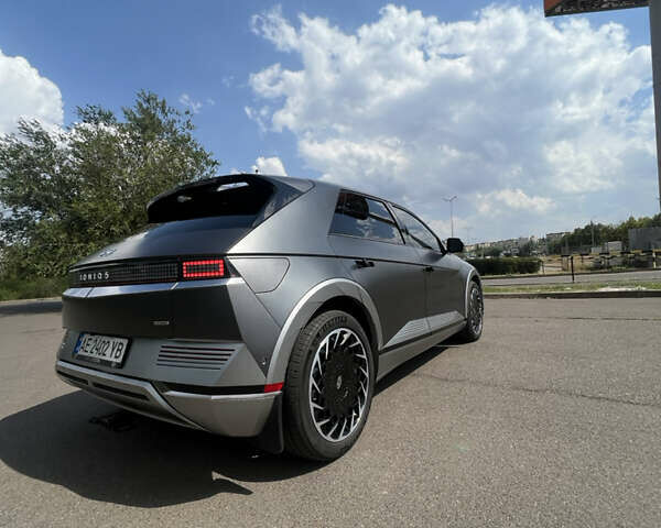Сірий Хендай Ioniq 5, об'ємом двигуна 0 л та пробігом 13 тис. км за 33500 $, фото 10 на Automoto.ua