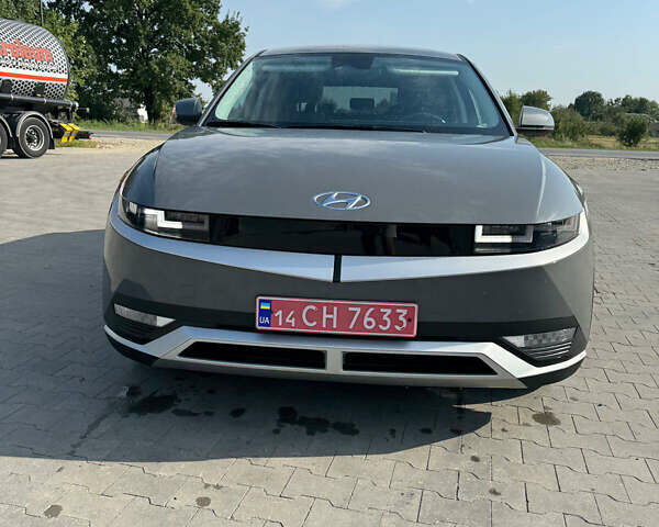 Серый Хендай Ioniq 5, объемом двигателя 0 л и пробегом 60 тыс. км за 26300 $, фото 11 на Automoto.ua