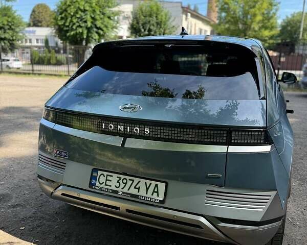 Серый Хендай Ioniq 5, объемом двигателя 0 л и пробегом 38 тыс. км за 35000 $, фото 6 на Automoto.ua