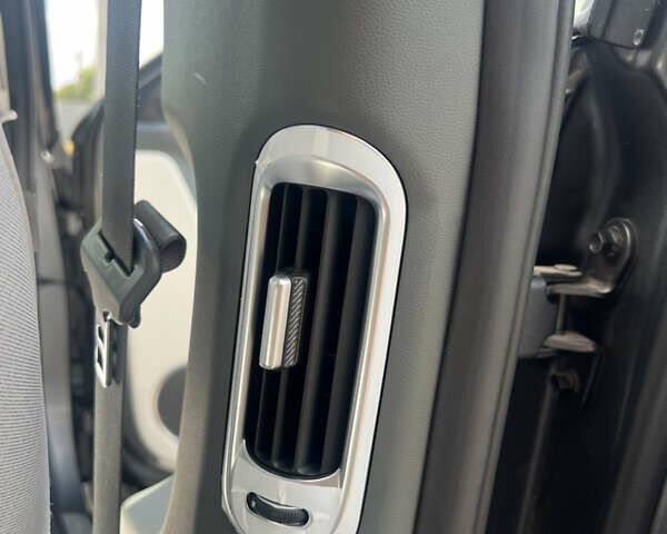 Сірий Хендай Ioniq 5, об'ємом двигуна 0 л та пробігом 13 тис. км за 33500 $, фото 23 на Automoto.ua