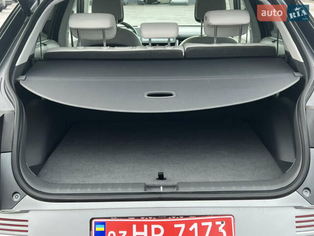 Сірий Хендай Ioniq 5, об'ємом двигуна 0 л та пробігом 128 тис. км за 25700 $, фото 26 на Automoto.ua