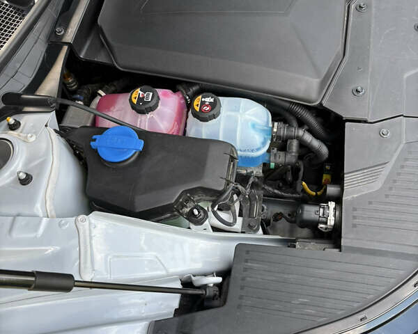 Сірий Хендай Ioniq 5, об'ємом двигуна 0 л та пробігом 31 тис. км за 29500 $, фото 35 на Automoto.ua