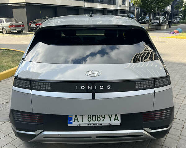 Сірий Хендай Ioniq 5, об'ємом двигуна 0 л та пробігом 20 тис. км за 25800 $, фото 6 на Automoto.ua