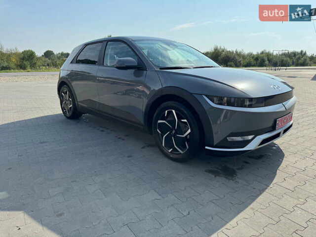 Серый Хендай Ioniq 5, объемом двигателя 0 л и пробегом 60 тыс. км за 26300 $, фото 12 на Automoto.ua