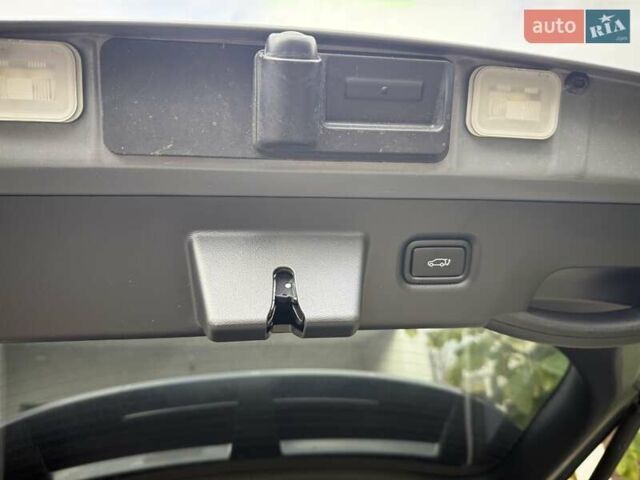 Серый Хендай Ioniq 5, объемом двигателя 0 л и пробегом 1 тыс. км за 42480 $, фото 9 на Automoto.ua