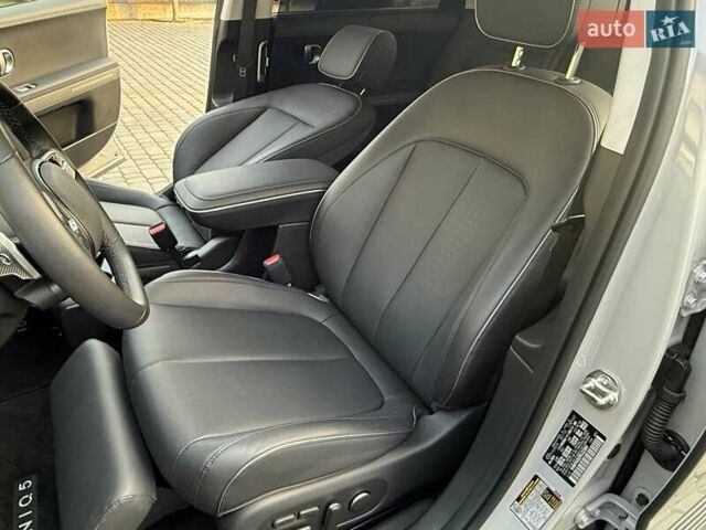 Серый Хендай Ioniq 5, объемом двигателя 0 л и пробегом 10 тыс. км за 30700 $, фото 49 на Automoto.ua