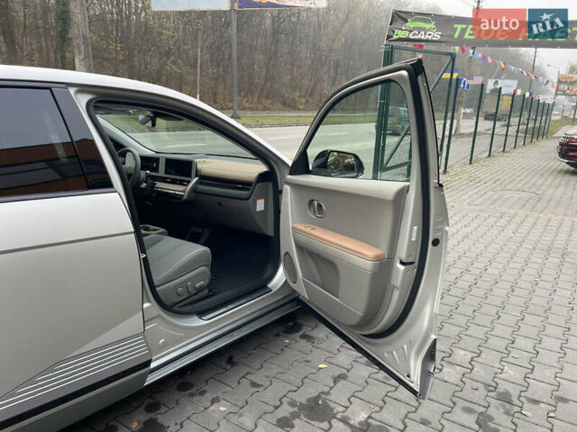 Сірий Хендай Ioniq 5, об'ємом двигуна 0 л та пробігом 7 тис. км за 32500 $, фото 21 на Automoto.ua