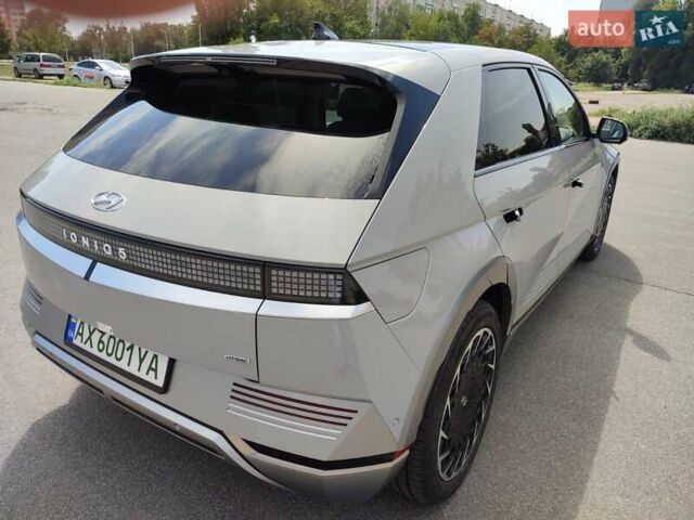 Серый Хендай Ioniq 5, объемом двигателя 0 л и пробегом 14 тыс. км за 36300 $, фото 1 на Automoto.ua