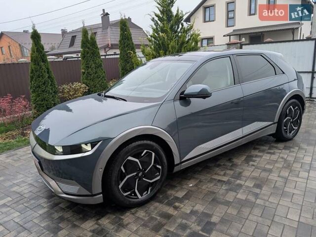 Серый Хендай Ioniq 5, объемом двигателя 0 л и пробегом 12 тыс. км за 29999 $, фото 1 на Automoto.ua