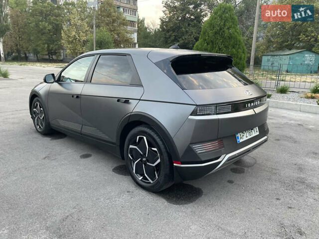 Серый Хендай Ioniq 5, объемом двигателя 0 л и пробегом 7 тыс. км за 30999 $, фото 32 на Automoto.ua