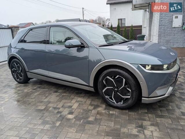 Серый Хендай Ioniq 5, объемом двигателя 0 л и пробегом 12 тыс. км за 29999 $, фото 9 на Automoto.ua