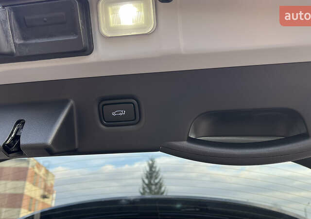 Серый Хендай Ioniq 5, объемом двигателя 0 л и пробегом 29 тыс. км за 27500 $, фото 8 на Automoto.ua