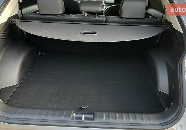 Серый Хендай Ioniq 5, объемом двигателя 0 л и пробегом 29 тыс. км за 27500 $, фото 7 на Automoto.ua