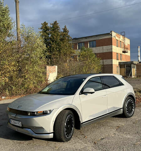 Серый Хендай Ioniq 5, объемом двигателя 0 л и пробегом 29 тыс. км за 27500 $, фото 44 на Automoto.ua