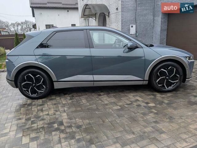 Серый Хендай Ioniq 5, объемом двигателя 0 л и пробегом 12 тыс. км за 29999 $, фото 10 на Automoto.ua