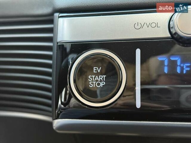 Серый Хендай Ioniq 5, объемом двигателя 0 л и пробегом 10 тыс. км за 30700 $, фото 35 на Automoto.ua