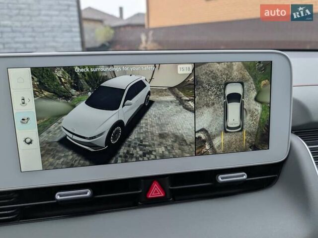 Серый Хендай Ioniq 5, объемом двигателя 0 л и пробегом 12 тыс. км за 29999 $, фото 32 на Automoto.ua