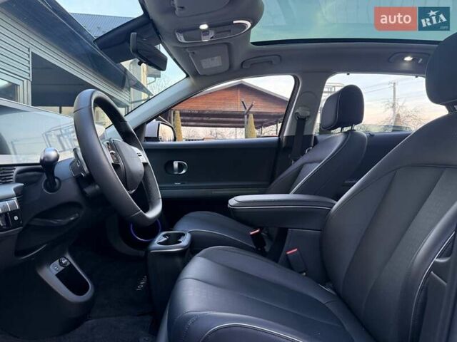 Серый Хендай Ioniq 5, объемом двигателя 0 л и пробегом 10 тыс. км за 30700 $, фото 13 на Automoto.ua