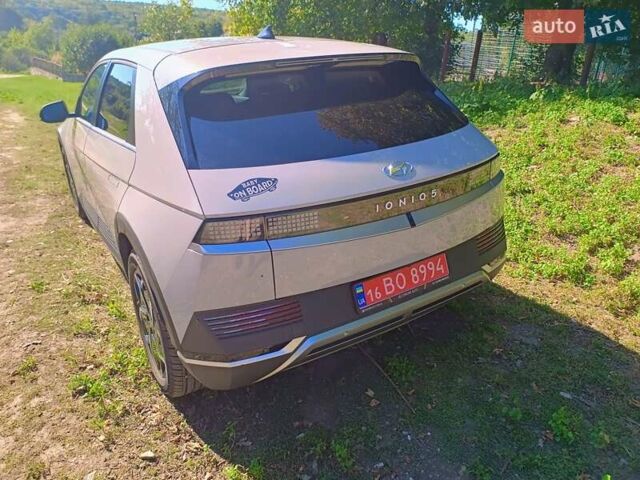 Серый Хендай Ioniq 5, объемом двигателя 0 л и пробегом 5 тыс. км за 28700 $, фото 15 на Automoto.ua