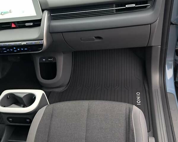 Серый Хендай Ioniq 5, объемом двигателя 0 л и пробегом 14 тыс. км за 24600 $, фото 18 на Automoto.ua