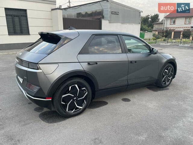 Серый Хендай Ioniq 5, объемом двигателя 0 л и пробегом 7 тыс. км за 30999 $, фото 17 на Automoto.ua