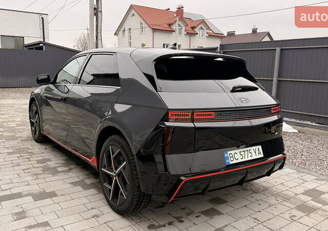 Сірий Хендай Ioniq 5, об'ємом двигуна 0 л та пробігом 3 тис. км за 39500 $, фото 6 на Automoto.ua