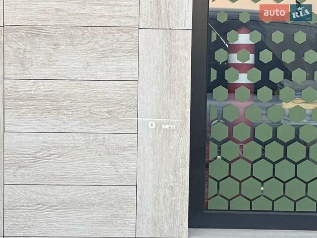 Серый Хендай Ioniq 5, объемом двигателя 0 л и пробегом 10 тыс. км за 30700 $, фото 42 на Automoto.ua