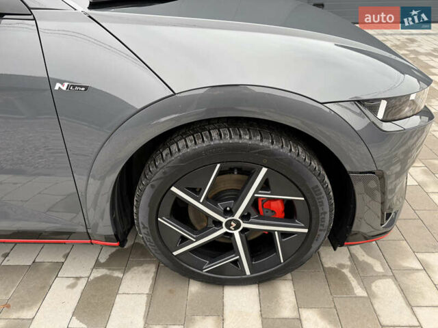 Серый Хендай Ioniq 5, объемом двигателя 0 л и пробегом 3 тыс. км за 39500 $, фото 9 на Automoto.ua