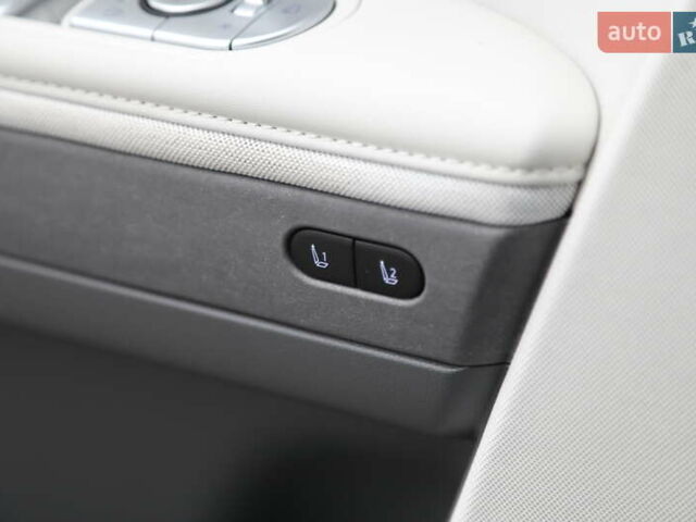 Сірий Хендай Ioniq 5, об'ємом двигуна 0 л та пробігом 14 тис. км за 33800 $, фото 22 на Automoto.ua