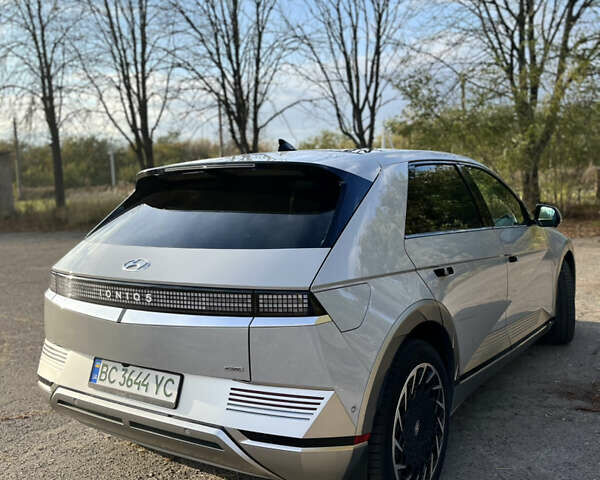 Серый Хендай Ioniq 5, объемом двигателя 0 л и пробегом 29 тыс. км за 27500 $, фото 37 на Automoto.ua