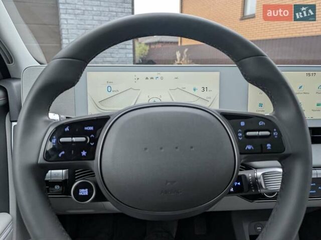 Серый Хендай Ioniq 5, объемом двигателя 0 л и пробегом 12 тыс. км за 29999 $, фото 30 на Automoto.ua