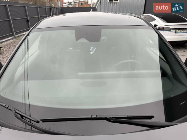 Серый Хендай Ioniq 5, объемом двигателя 0 л и пробегом 3 тыс. км за 39500 $, фото 10 на Automoto.ua