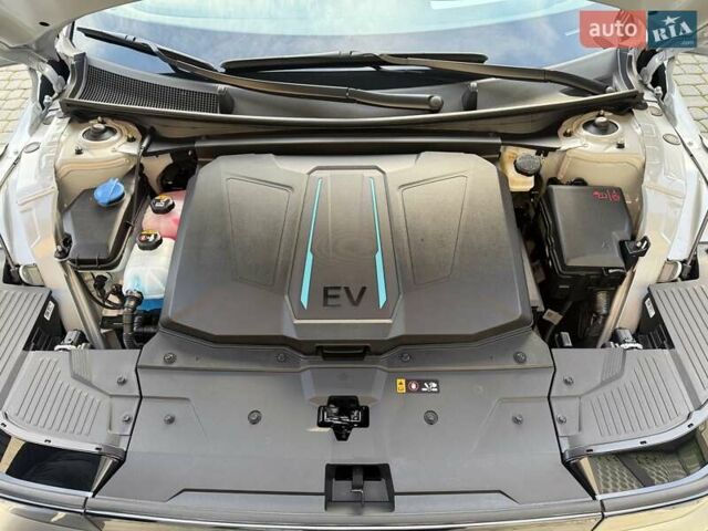 Серый Хендай Ioniq 5, объемом двигателя 0 л и пробегом 10 тыс. км за 30700 $, фото 39 на Automoto.ua