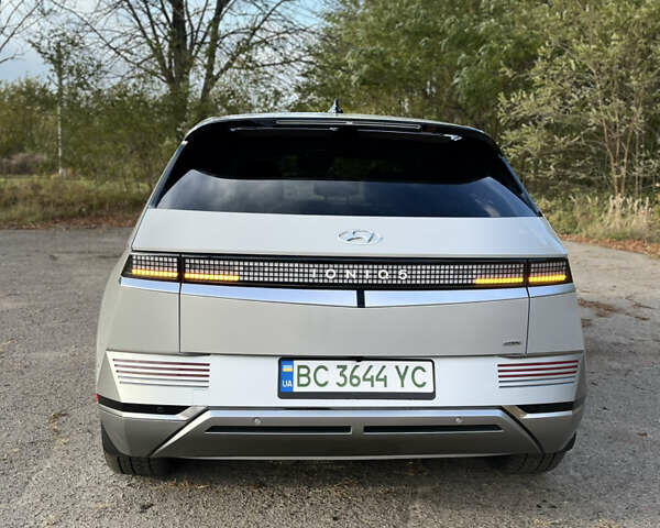 Серый Хендай Ioniq 5, объемом двигателя 0 л и пробегом 29 тыс. км за 27500 $, фото 39 на Automoto.ua