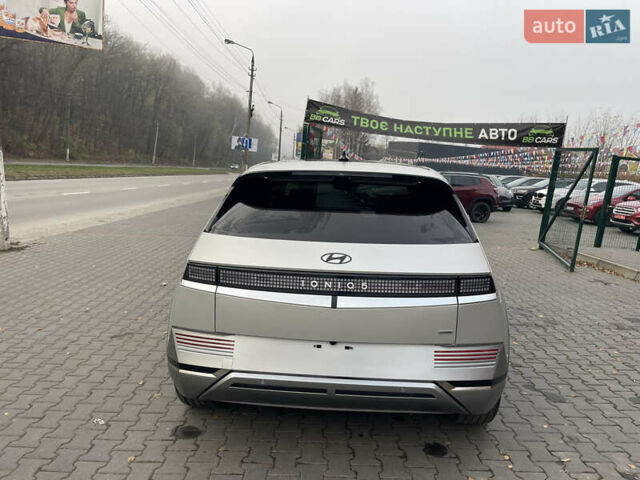 Сірий Хендай Ioniq 5, об'ємом двигуна 0 л та пробігом 7 тис. км за 32500 $, фото 12 на Automoto.ua