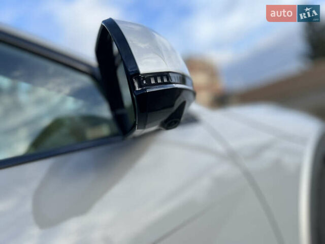 Серый Хендай Ioniq 5, объемом двигателя 0 л и пробегом 29 тыс. км за 27500 $, фото 20 на Automoto.ua