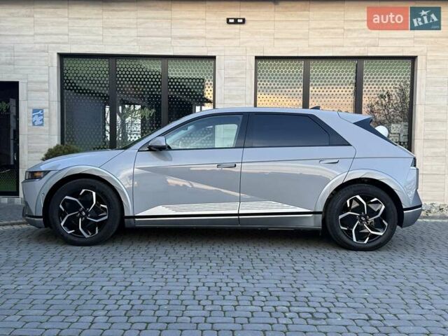 Серый Хендай Ioniq 5, объемом двигателя 0 л и пробегом 10 тыс. км за 30700 $, фото 3 на Automoto.ua