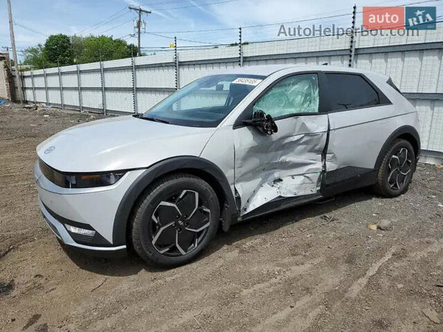 Серый Хендай Ioniq 5, объемом двигателя 0 л и пробегом 11 тыс. км за 18900 $, фото 10 на Automoto.ua