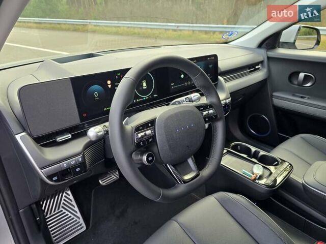 Сірий Хендай Ioniq 5, об'ємом двигуна 0 л та пробігом 1 тис. км за 47499 $, фото 57 на Automoto.ua