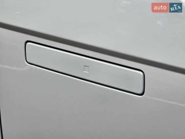 Сірий Хендай Ioniq 5, об'ємом двигуна 0 л та пробігом 1 тис. км за 47499 $, фото 39 на Automoto.ua