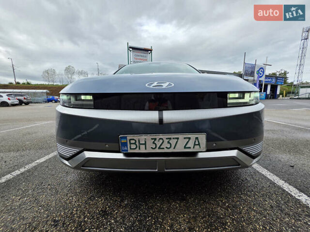 Синий Хендай Ioniq 5, объемом двигателя 0 л и пробегом 75 тыс. км за 27800 $, фото 4 на Automoto.ua