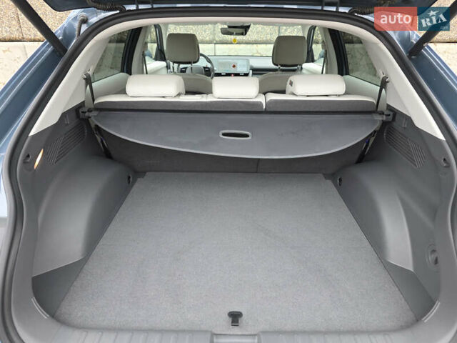 Синий Хендай Ioniq 5, объемом двигателя 0 л и пробегом 75 тыс. км за 27800 $, фото 23 на Automoto.ua