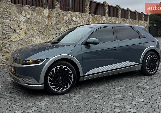 Синий Хендай Ioniq 5, объемом двигателя 0 л и пробегом 67 тыс. км за 28800 $, фото 12 на Automoto.ua