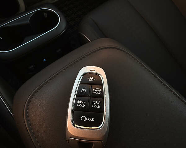 Хендай Ioniq 5 2022 в Тернополе на Automoto.ua Синий Хендай Ioniq 5, объемом двигателя 0 л и пробегом 116 тыс. км за 27500 $, фото 7 на Automoto.ua