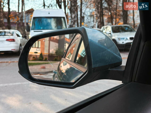 Хендай Ioniq 5 2022 в Тернополе на Automoto.ua Синий Хендай Ioniq 5, объемом двигателя 0 л и пробегом 116 тыс. км за 27500 $, фото 8 на Automoto.ua