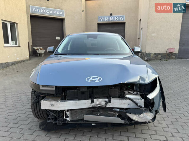 Синий Хендай Ioniq 5, объемом двигателя 0 л и пробегом 139 тыс. км за 14700 $, фото 12 на Automoto.ua