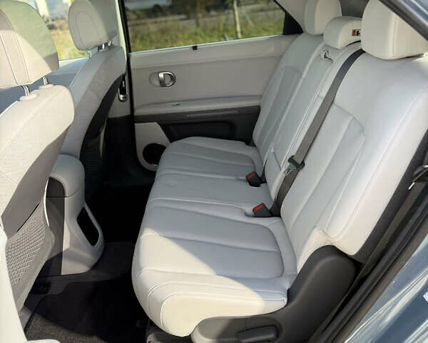 Синий Хендай Ioniq 5, объемом двигателя 0 л и пробегом 25 тыс. км за 26900 $, фото 10 на Automoto.ua